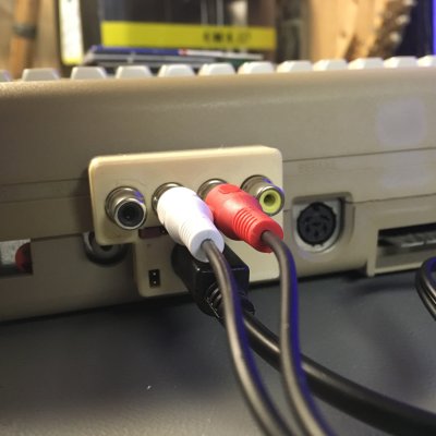 Commodore 64 A/V Adapter - RCA Composite & S-Video Output